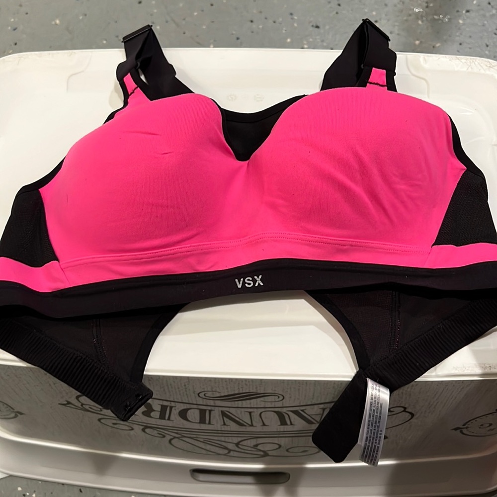 Victoria secret sports bra , hot pink & black , Size 36C